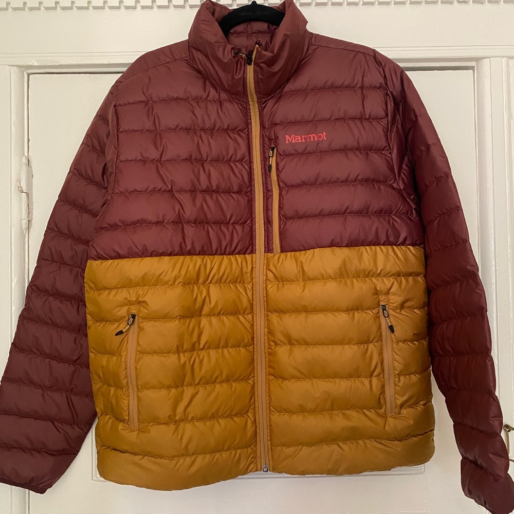 Marmot puffy jacket (new)
